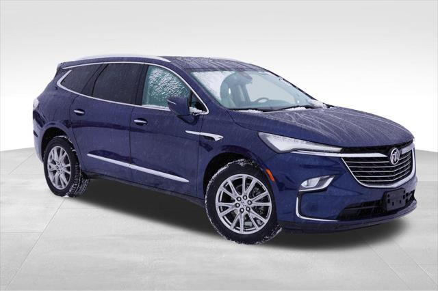 2023 Buick Enclave Essence AWD 2023 Buick Enclave Essence AWD