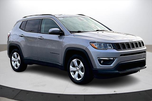 2019 Jeep Compass Latitude FWD 2019 Jeep Compass Latitude FWD