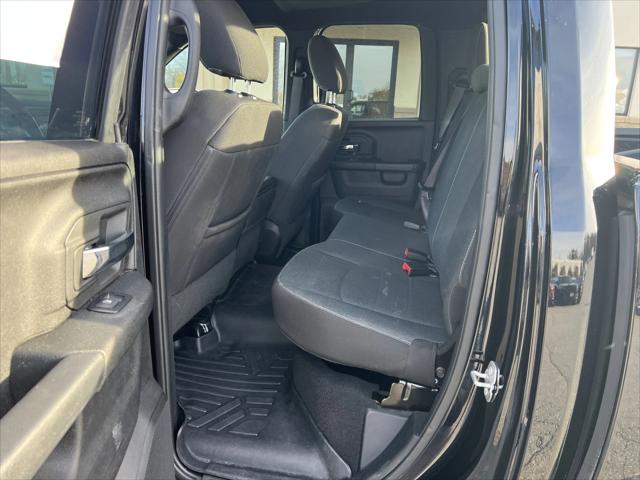 2023 Ram 1500 Classic Warlock Quad Cab 4x4 6'4" Box