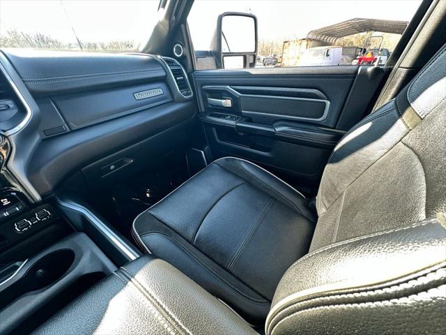 2024 RAM 2500 Laramie Crew Cab 4x4 64 Box 2024 RAM 2500 Laramie Crew Cab 4x4 64 Box