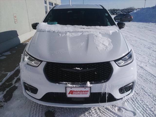 2026 Chrysler Pacifica PACIFICA SELECT AWD