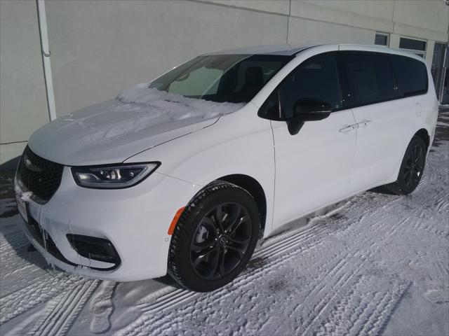 2026 Chrysler Pacifica PACIFICA SELECT AWD 2026 Chrysler Pacifica PACIFICA SELECT AWD