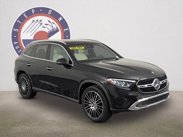 2025 Mercedes-Benz GLC 300 SUV