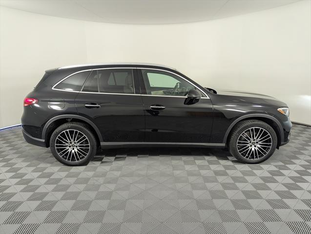 2025 Mercedes-Benz GLC 300 SUV