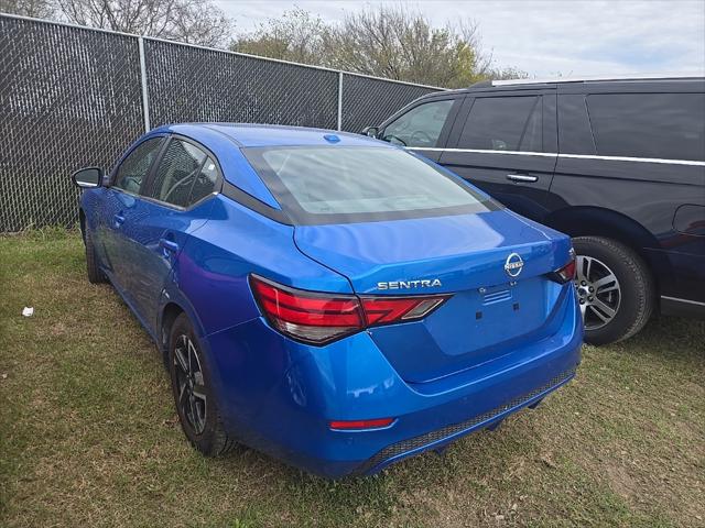 2024 Nissan Sentra SV Xtronic CVT