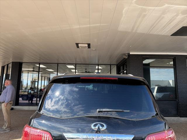 2017 INFINITI QX80 Base 2017 INFINITI QX80 Base