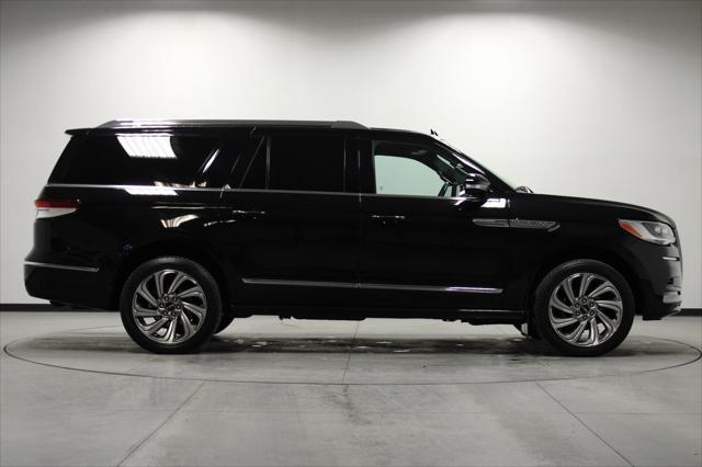 2023 Lincoln Navigator Standard L