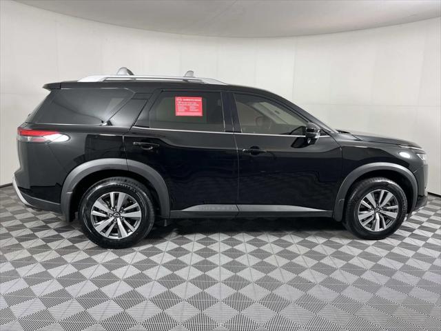 2024 Nissan Pathfinder SL 4WD