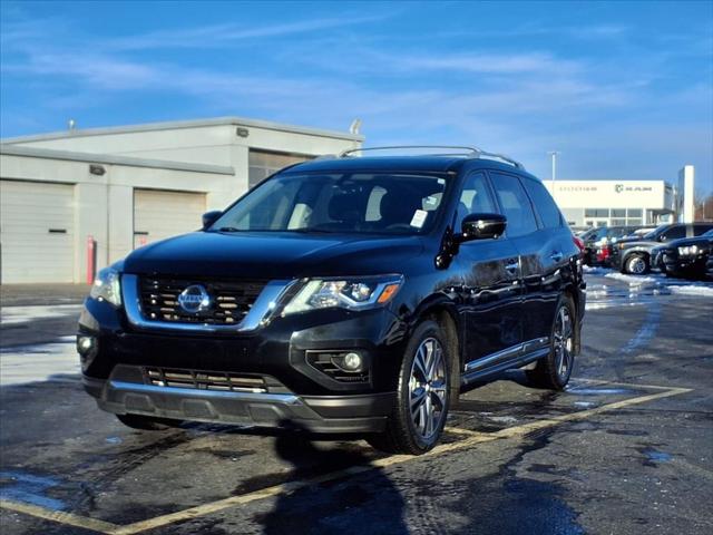 2020 Nissan Pathfinder Platinum 2WD 2020 Nissan Pathfinder Platinum 2WD
