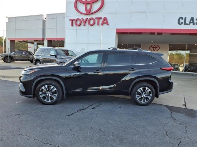 2021 Toyota Highlander Hybrid XLE 2021 Toyota Highlander Hybrid XLE