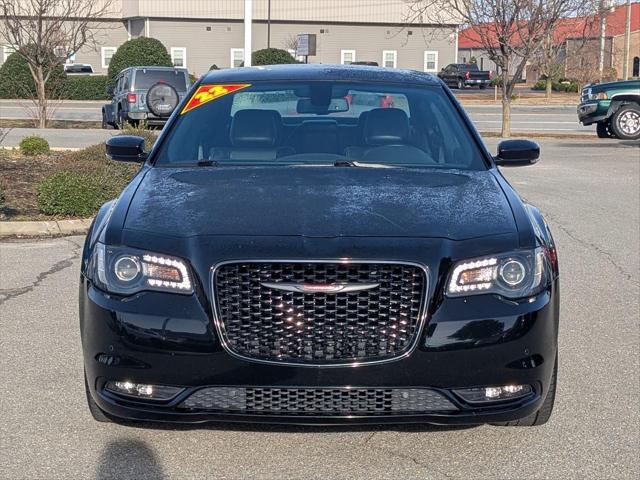 2022 Chrysler 300 S 2022 Chrysler 300 S
