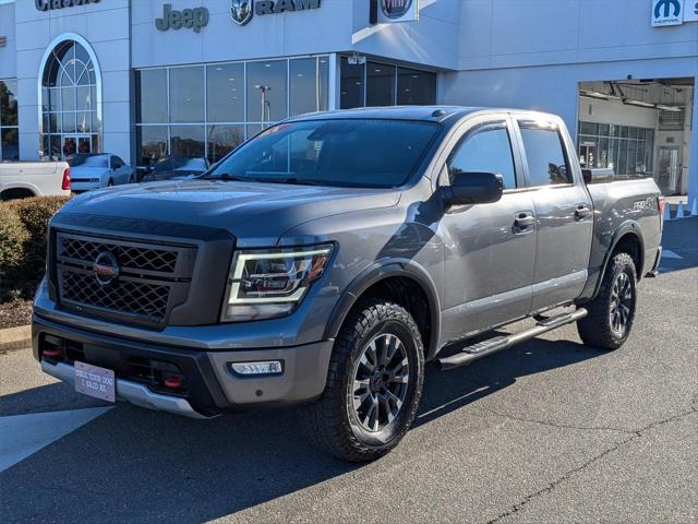 2021 Nissan TITAN Crew Cab PRO-4X 4x4