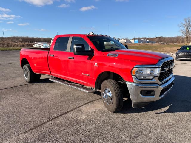 2024 RAM 3500 Big Horn Crew Cab 4x4 8 Box