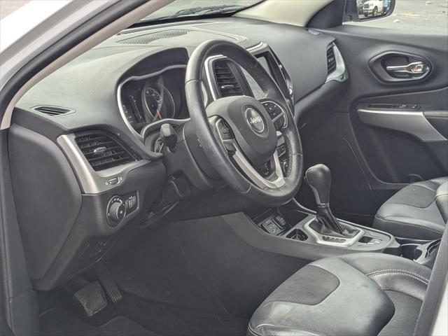 2018 Jeep Cherokee Latitude Plus FWD 2018 Jeep Cherokee Latitude Plus FWD