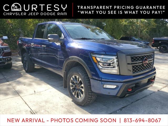 2023 Nissan TITAN Crew Cab PRO-4X 4x4 2023 Nissan TITAN Crew Cab PRO-4X 4x4