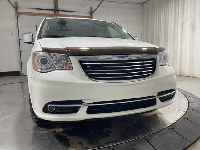 2012 Chrysler Town and Country Limited 2012 Chrysler Town and Country Limited