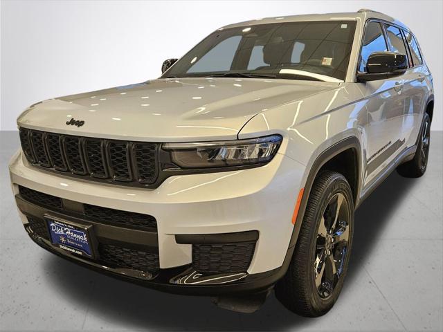 2023 Jeep Grand Cherokee L Altitude 4x4