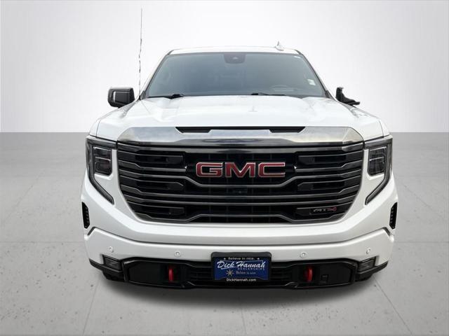 2022 GMC Sierra 1500 4WD Crew Cab Standard Box AT4