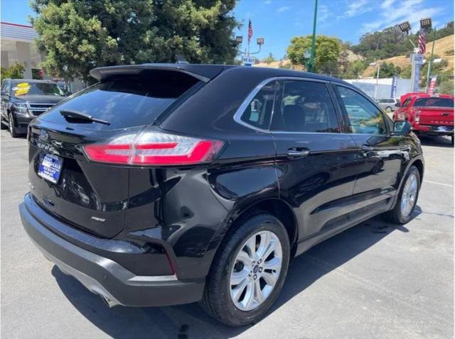 2022 Ford Edge Titanium
