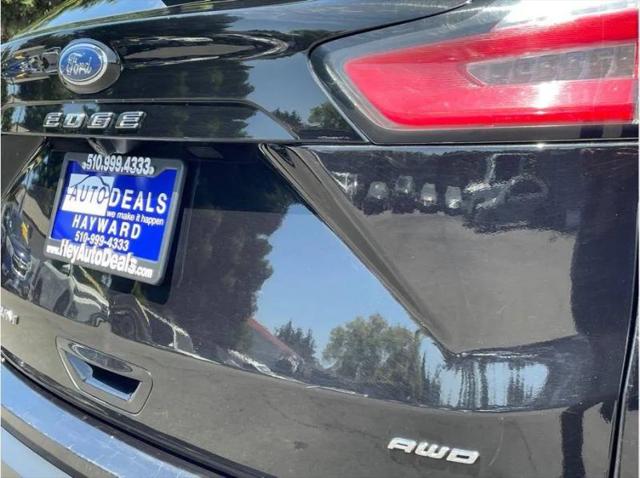 2022 Ford Edge Titanium