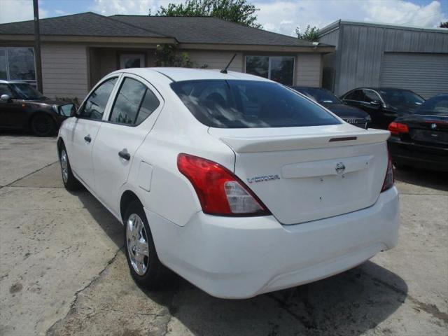 2017 Nissan Versa 1.6 S+