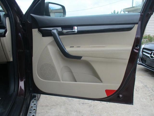 2012 Kia Sorento LX