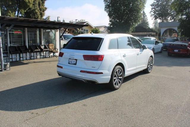 2019 Audi Q7 55 SE Premium