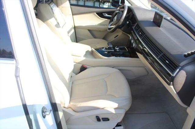 2019 Audi Q7 55 SE Premium