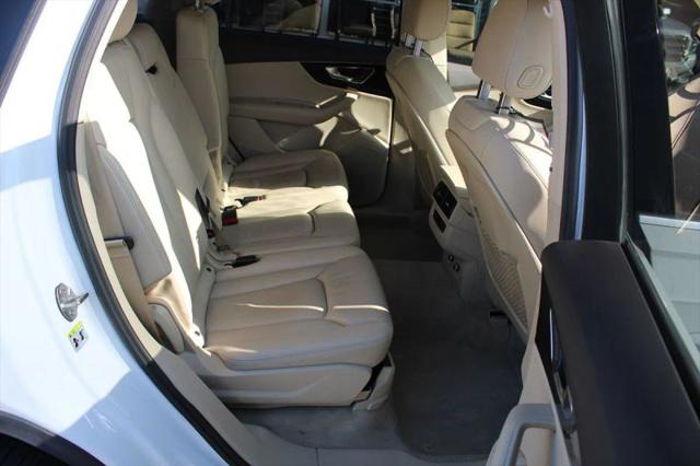 2019 Audi Q7 55 SE Premium