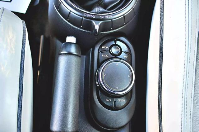 2016 MINI Hardtop Cooper S