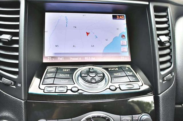 2017 INFINITI QX70 3.7