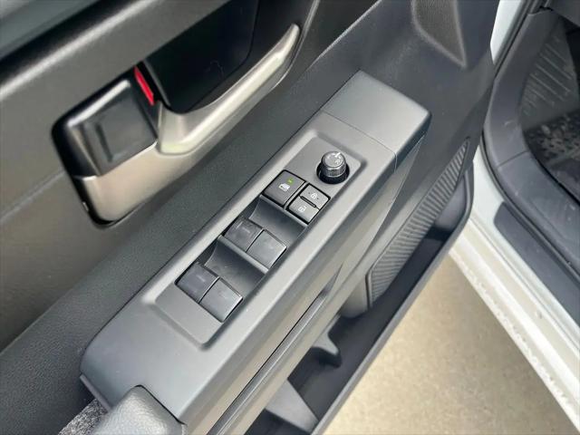 2026 Toyota Tundra SR5 CrewMax 5.5' Bed