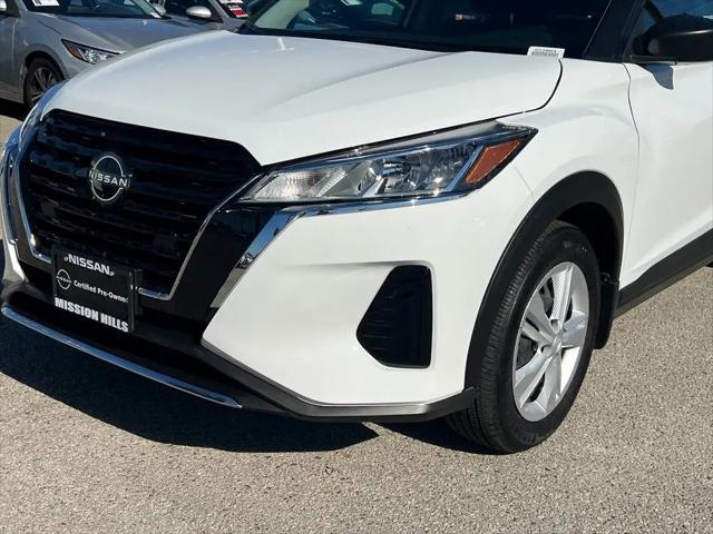 2025 Nissan Kicks S