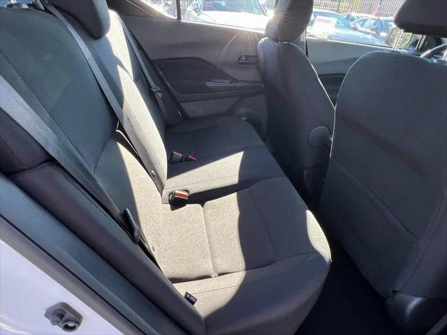 2025 Nissan Kicks S