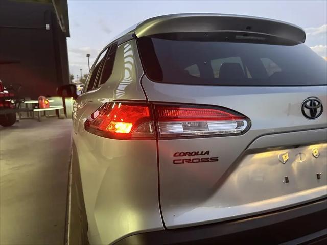 2024 Toyota Corolla Cross Hybrid S