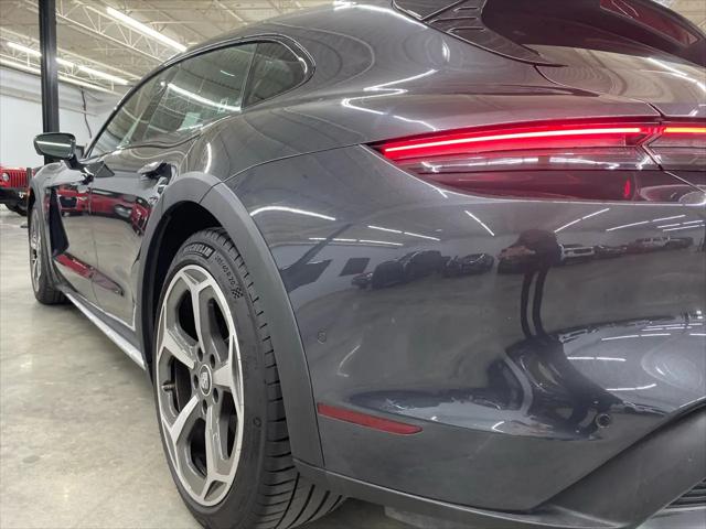2023 Porsche Taycan Cross Turismo 4S