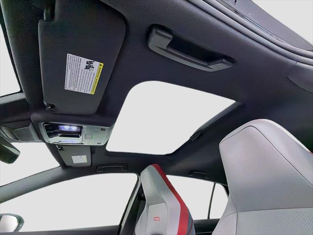 2026 Volkswagen Golf GTI SE
