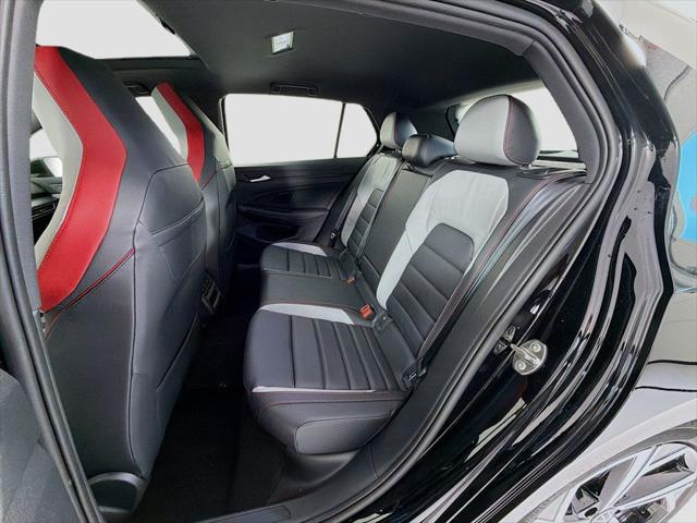 2026 Volkswagen Golf GTI SE