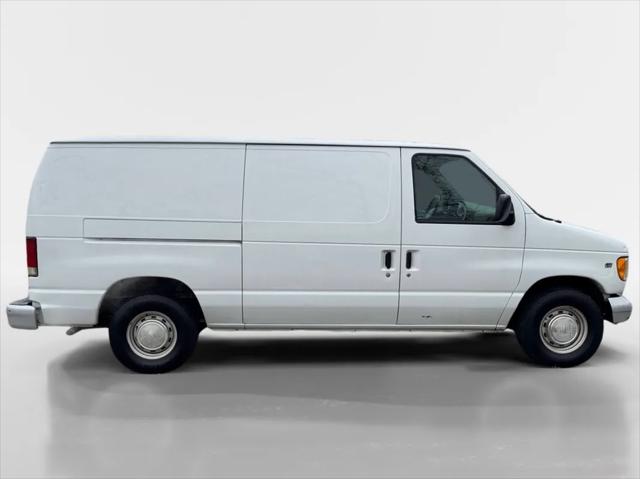 2001 Ford E-150 Commercial