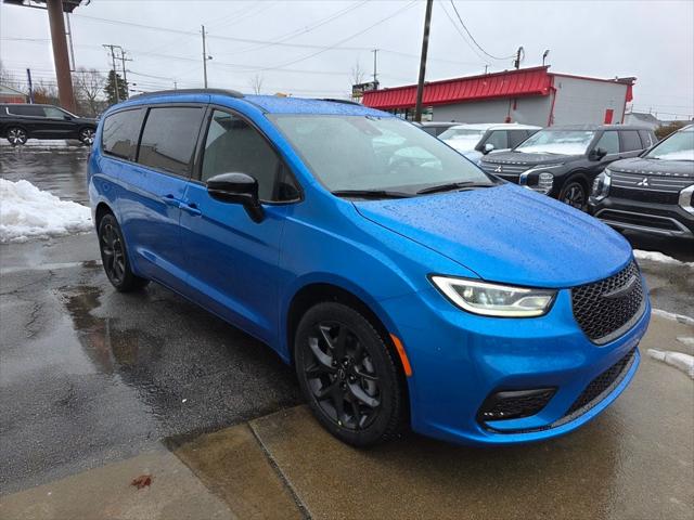 2026 Chrysler Pacifica PACIFICA SELECT AWD 2026 Chrysler Pacifica PACIFICA SELECT AWD