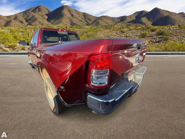 2020 RAM 3500 Tradesman Crew Cab 4x4 8 Box 2020 RAM 3500 Tradesman Crew Cab 4x4 8 Box