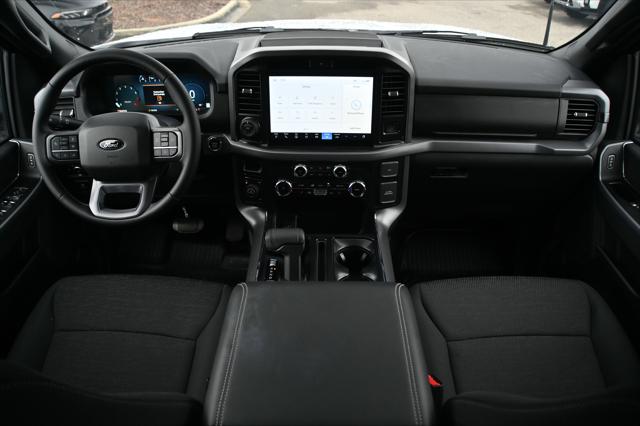 2025 Ford F-150 XLT 2025 Ford F-150 XLT