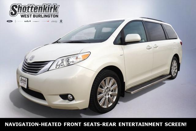 2017 Toyota Sienna XLE Premium 7 Passenger