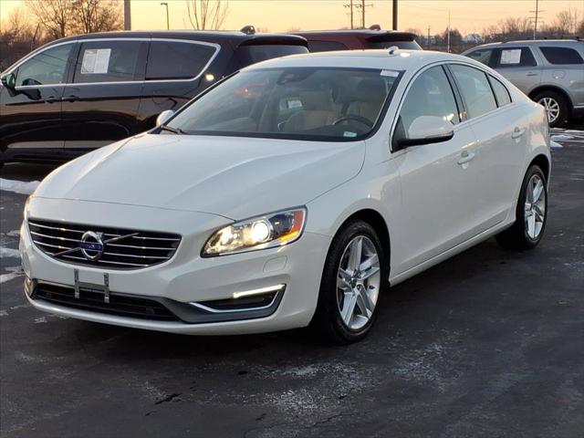 2015 Volvo S60 T5 Platinum 2015 Volvo S60 T5 Platinum