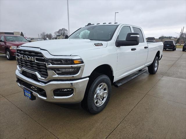 2026 RAM Ram 2500 RAM 2500 TRADESMAN CREW CAB 4X4 8 BOX