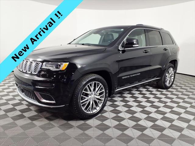2017 Jeep Grand Cherokee Summit 4x2 2017 Jeep Grand Cherokee Summit 4x2