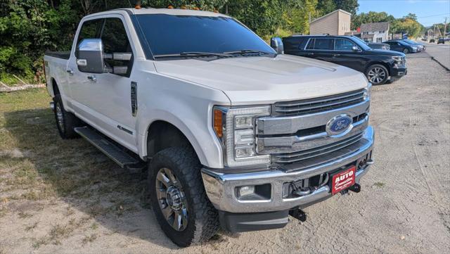 2018 Ford F-350 Lariat Pickup 4D 6 3/4 ft
