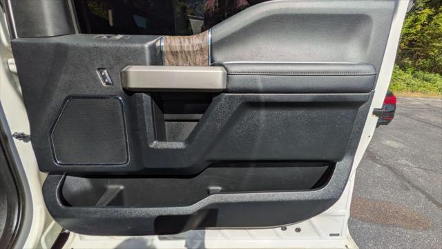 2018 Ford F-350 Lariat Pickup 4D 6 3/4 ft