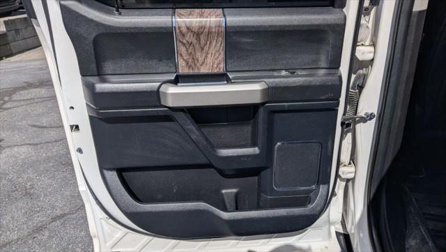 2018 Ford F-350 Lariat Pickup 4D 6 3/4 ft
