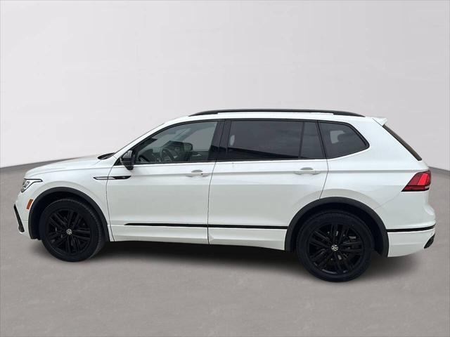 2022 Volkswagen Tiguan 2.0T SE R-Line Black